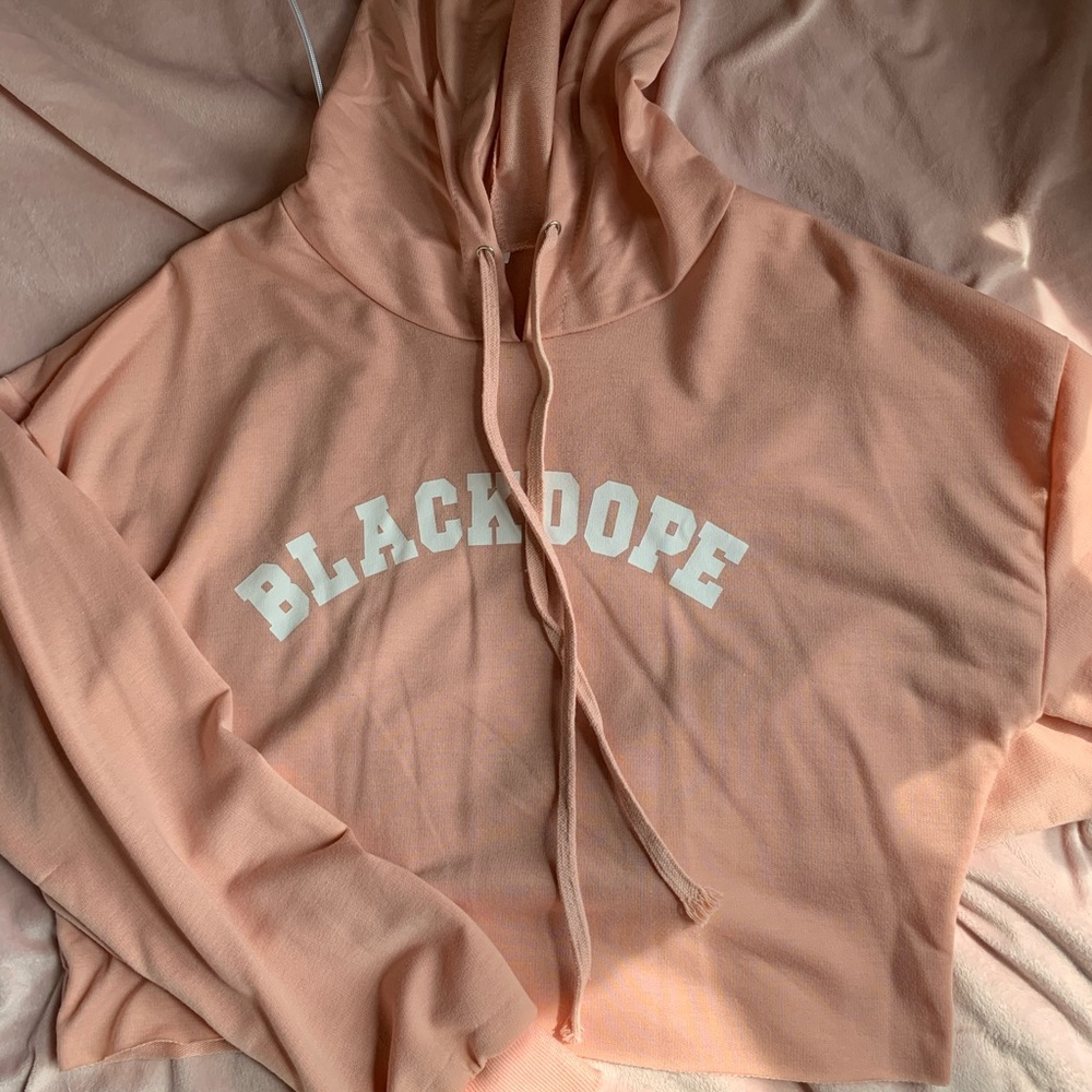 Cropped graphic hoodie
